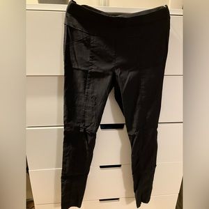 Simply Vera Wang Skinny Small Short Black Pull-On Pants
